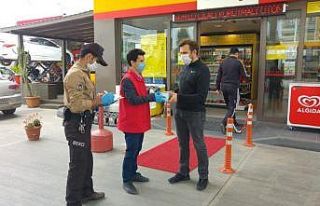 Sağlık Bakanlığınca gönderilen 542 bin maskenin...