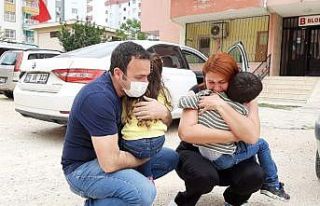 Sağlıkçı anne ve baba, 1 aydır görmedikleri...