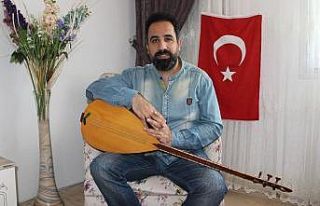 Salgın nedeniyle işleri iptal olunca beste yaparak...