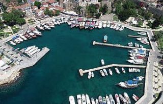 Salgın turistik gezi teknelerini de etkiledi