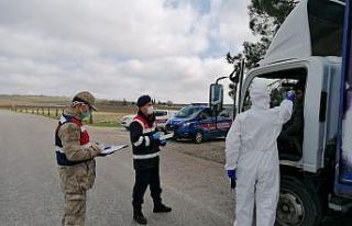Samsat’ın giriş çıkışları sıkı kontrol...