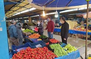 Sebze-meyve satış alanlarında Covid-19 düzenlemesine...