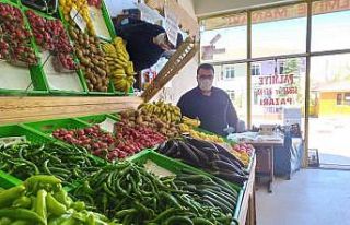 Şehit yakını esnaftan anlamlı destek