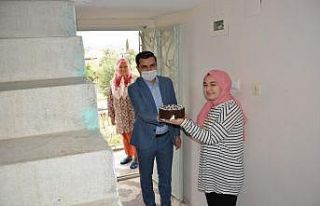 Selendi Kaymakamlığından 23 Nisan doğumlulara...