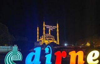 Selimiye Camii’nde ‘Sorumlu ol, sağlıklı kal’...