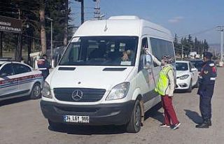 Seyahat eden vatandaşlar denetleniyor