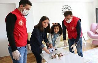 Siirtli kız kardeşlerden ’Biz Bize Yeteriz Türkiyem’...