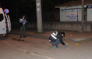 Silahlı saldırıya uğrayan genç yaralandı