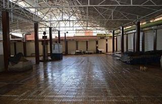 Şire Pazarında sessizlik hakim