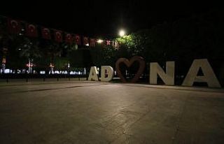 Sokağa çıkma kısıtlaması geldi, Adana sessizliğe...