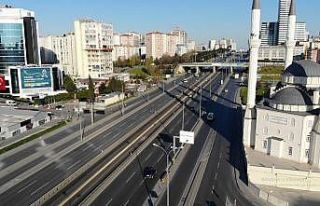 Sokağa çıkma kısıtlamasının ardından ilk sabah,...