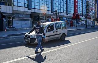 Sokağa çıkma kısıtlamasının ikinci gününde...