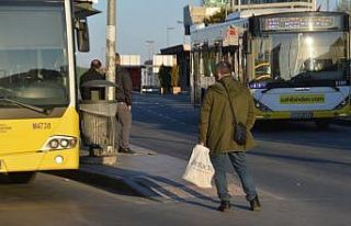 Sokağa çıkma kısıtlamasının ilk gününde işe...