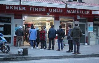 Sokağa çıkma yasağı öncesi alışveriş hareketliliği