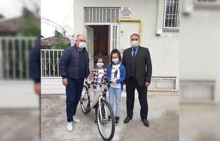 Sokakta dolaşmadılar, koronaya bulaşmadılar, ödülü...