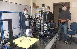 Söke Bilim ve Sanat Merkezi koruyucu siper üretti