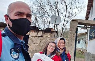 Sorgun Kızılay Derneğinden Gıda Yardımı