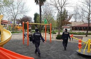 Sosyal mesafe ihlallerine para cezası uygulandı