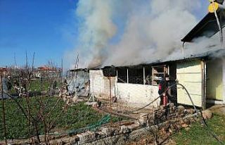 Şuhut’ta ev yangını