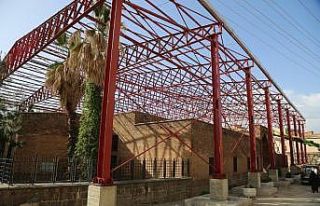 Tarihi Kırmızı Medresede restorasyon çalışması