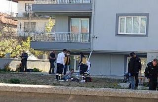 Tartıştığı ağabeyi ve kardeşinin üstüne kurşun...