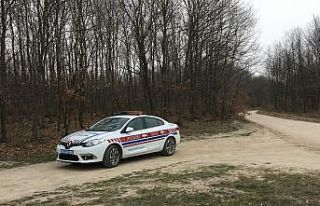 Tedbirlere uymayıp piknik yapan 8 kişiye para cezası