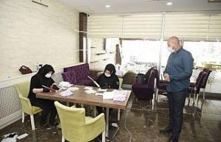 Tekkeköy Belediyesi tüm ekipleriyle 46 gündür...