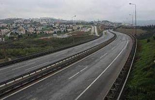 TEM Otoyolu sessizliğe büründü