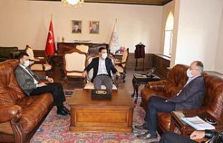 TOKİ Başkanı Bulut: “Şantiyelerimizde çalışmalarımız...