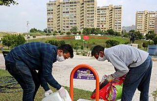 Toroslar Belediyesi, her gün sokak hayvanları için...