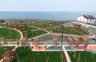Trabzon’un deniz manzaralı Millet Bahçesi tamamlandı