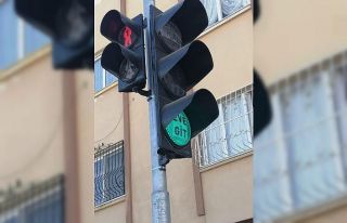 Trafik ışıklarında "evde kal"dan sonra...
