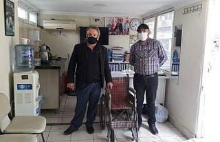 TSD’den ihtiyaç sahibine sandalye