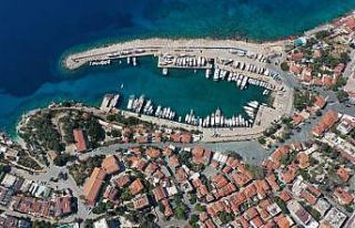 Turizmin gözbebeği Kaş sessizliğe büründü