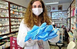 Ücretsiz maskeler Bursa’da eczanelere geldi