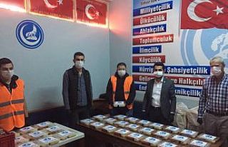 Ülkü Ocakları’ndan 200 aileye iftar yemeği