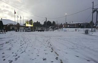 Uludağ’da nisan ayında kar sürprizi