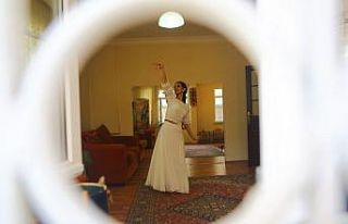 Ünlü dansçı Khatoon Fallah, karantina günlerinde...