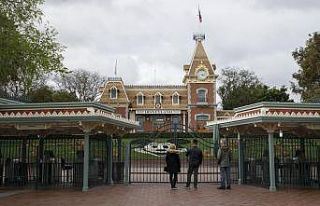 Ünlü eğlence parkı Disneyland çalışanlarına...