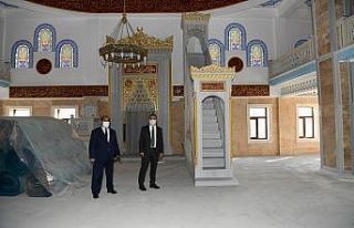 Vali Abıyık, Ulu Camii inşaatında incelemede bulundu