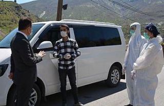 Vali Akbıyık: “Hakkari’de 10 kişi taburcu oldu”