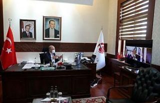 Vali Çakacak, Covid-19’la mücadele ile ilgili...