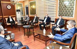 Vali Gürel, siyasi parti başkanları ile korona...