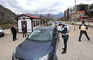 Vali Varol’dan uygulama noktalarındaki korona virüs...