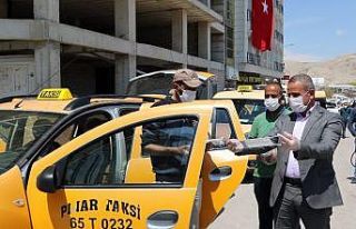 Van Büyükşehir Belediyesinden taksici ve minibüsçü...