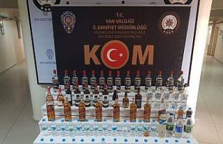 Van’da 73 şişe kaçak alkollü içecek ele geçirildi