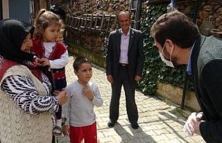 Yağmur ve Uğur’un oyuncakları adresine ulaştı