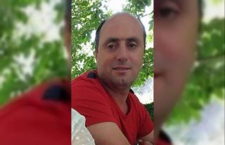 Yaklaşık 40 metrelik şarampole devrilen iş makinesinin...