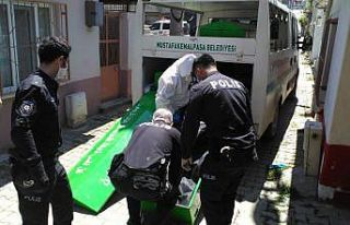 Yalnız yaşayan adam evinde ölü bulundu