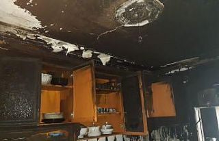 Yangında evleri kullanılamaz hale gelen aileye Başkan...